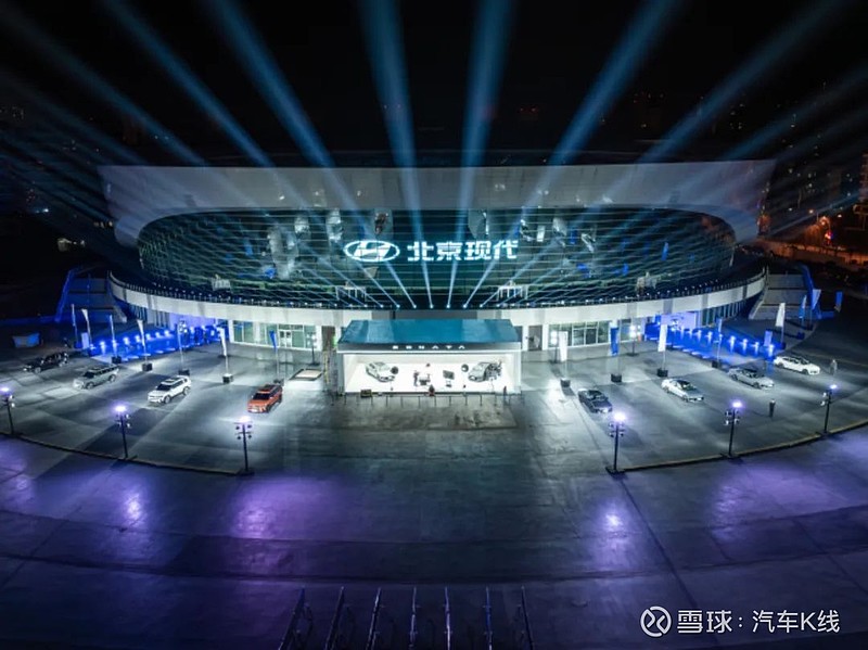 乘用车零售渗透率首次“电超油”，价格战成双刃剑