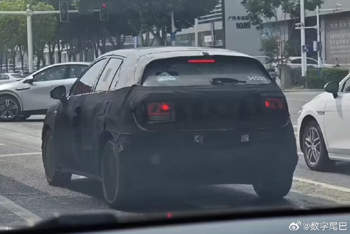 精品纯电小车溃败，蔚来萤火虫有戏吗？